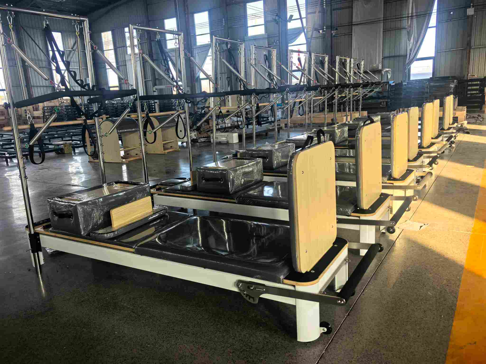 Notícias sobre remessas a granel | Reformadores comerciais de Pilates supermodelo Yingruis exportados para mercados globais